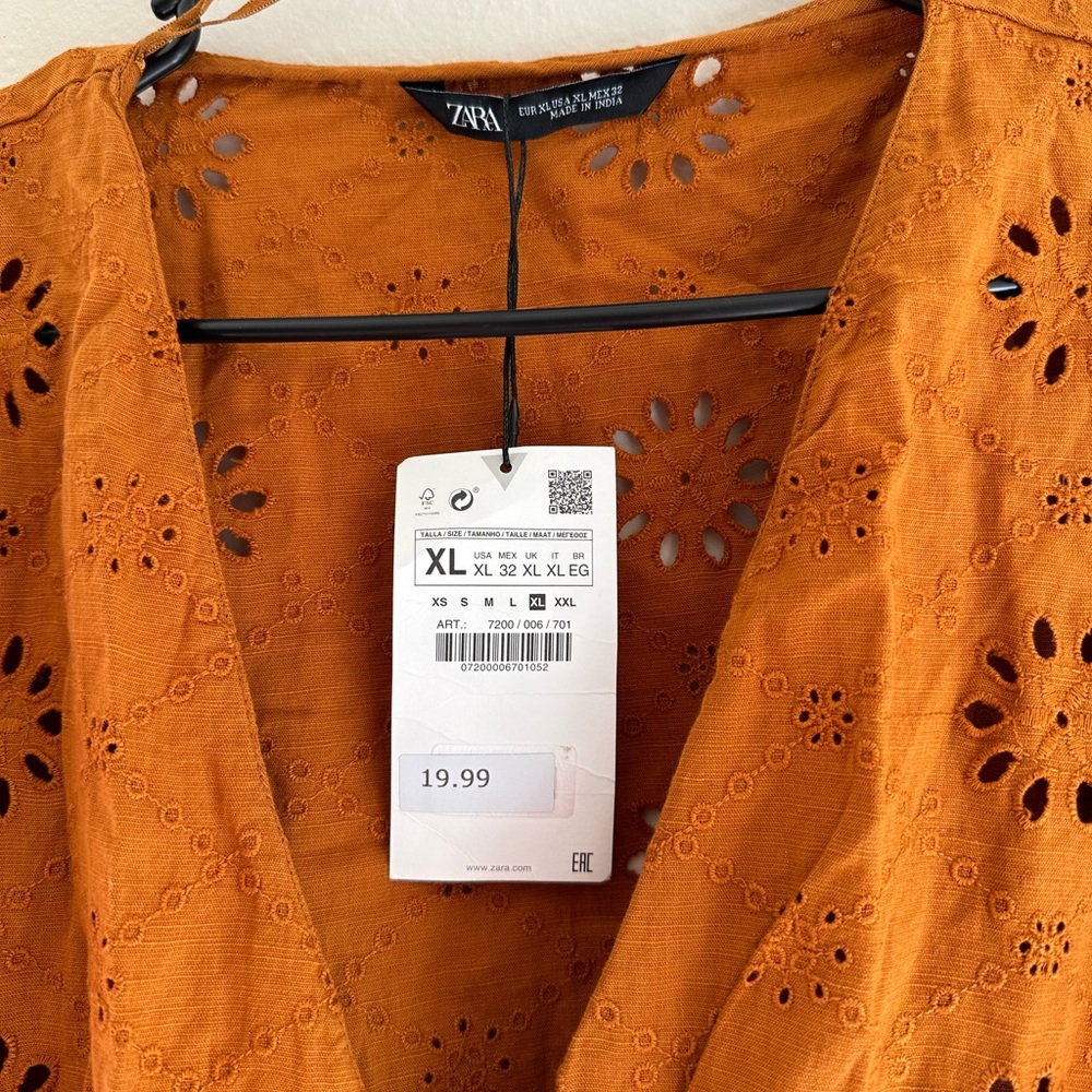 ZARA TOP on sale! New with tags!!